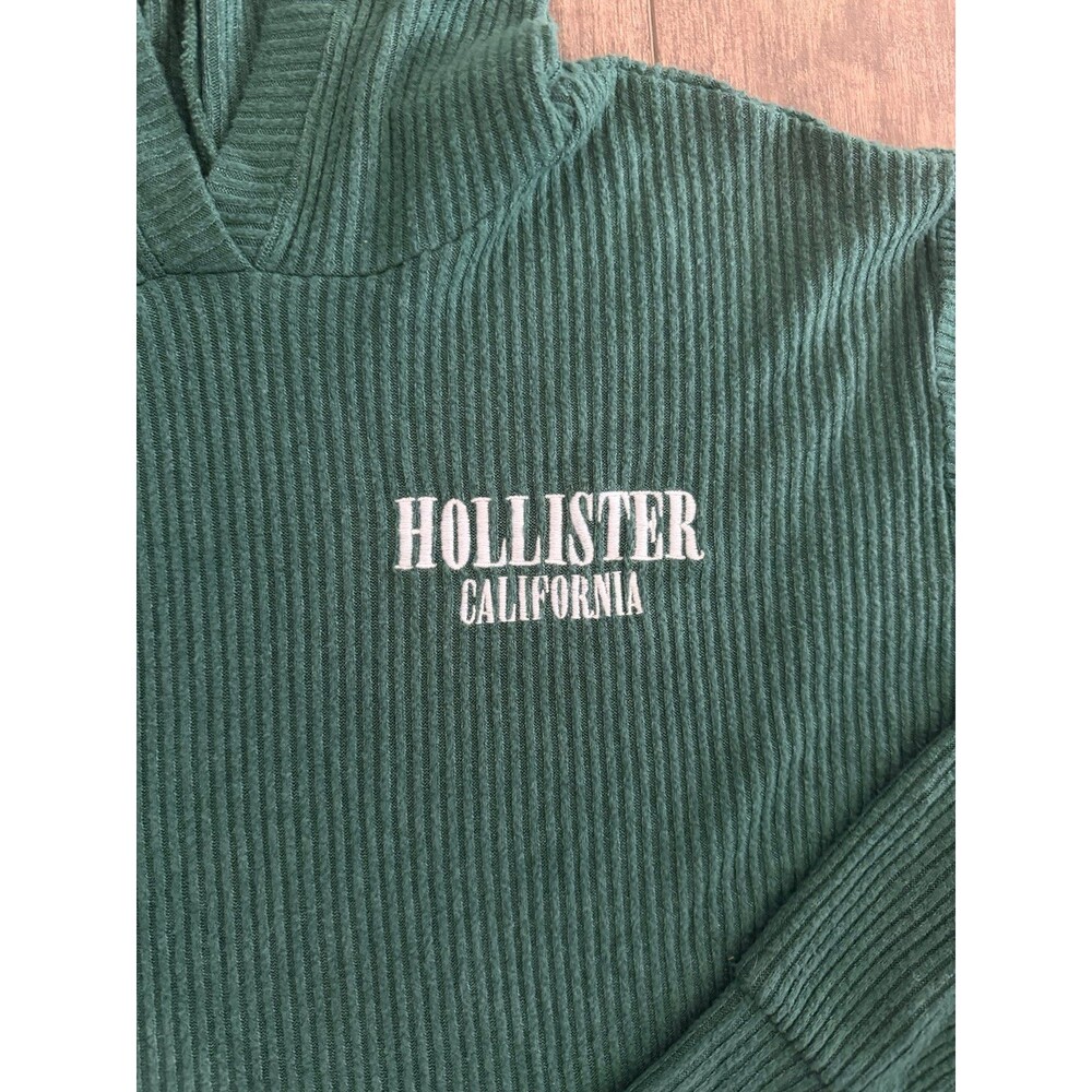 Hollister green crop top thermal hooded top size XS